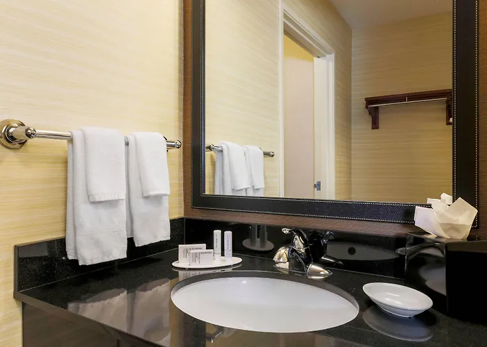 Fairfield & By Marriott Hotel